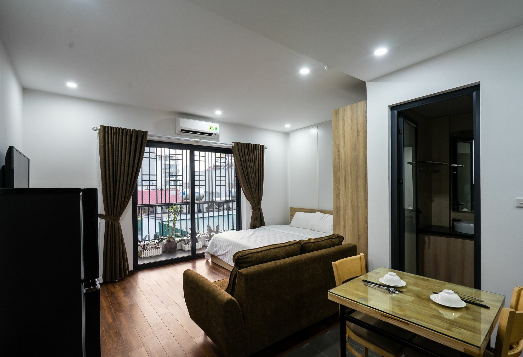 Ann House Hotel And Apartment Hanoi Esterno foto